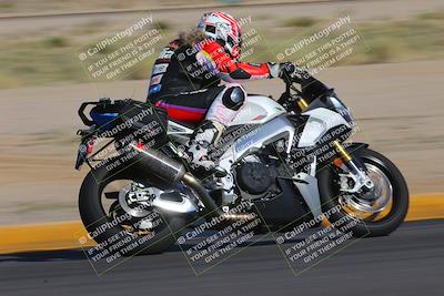 media/Nov-06-2022-SoCal Trackdays (Sun) [[208d2ccc26]]/Turn 11 Side (945am)/